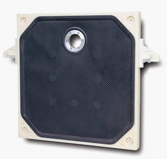 Rubber membrane filter plate with head feed eye